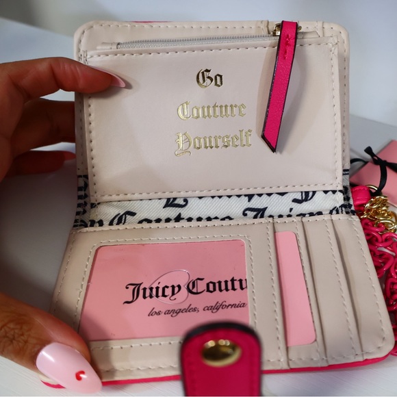 Juicy Couture Hot Pink Wallet with Gold/Pink Chain Wristlet NWT - Picture 5 of 8